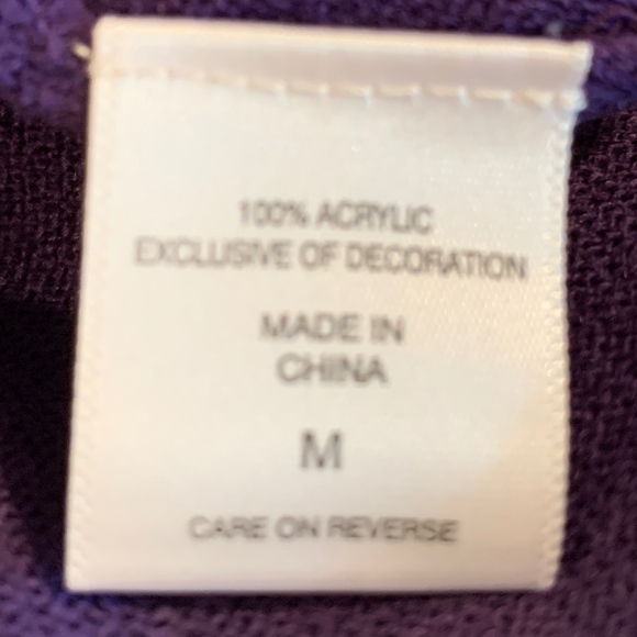 NY‎ & COMPANY Sweater Cardigan V-Neck Embellished 3/4 Sleeves Purple Medium - Picture 4 of 6